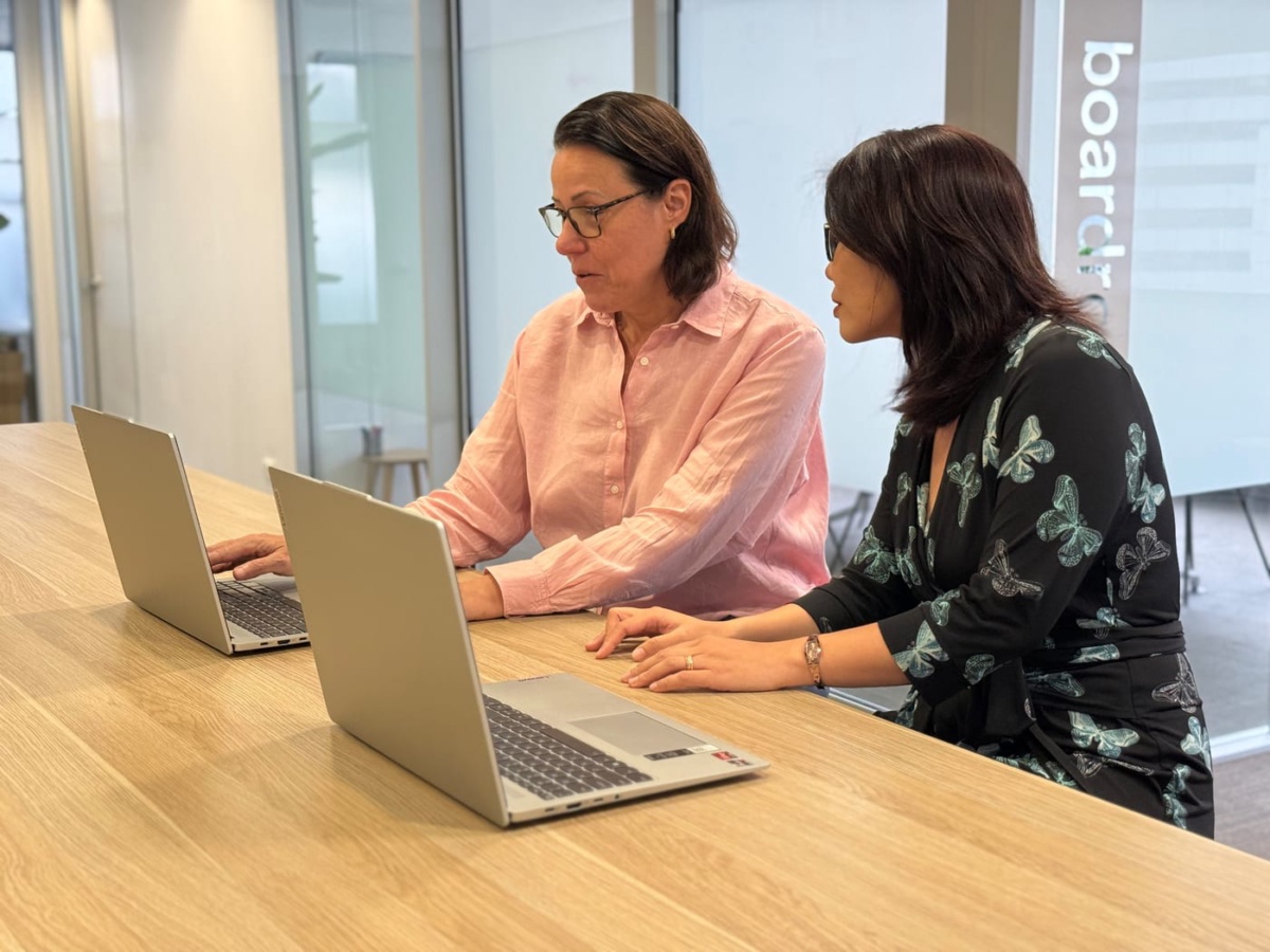 TransCoal team members working through shipment data together